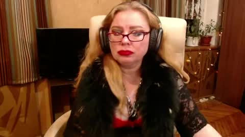 miss Tress online show from May 29, 8:18 pm