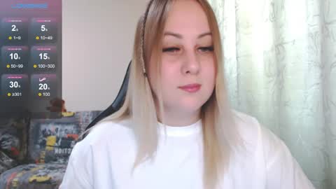 hi glad to chat online show from May 8, 6:49 am