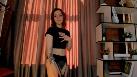 Im Lina Pm 25tks online show from March 30, 8:47 am