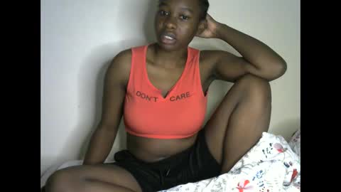 novaah online show from April 9, 2:14 am