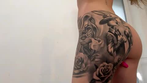 NycoleQuinn online show from March 28, 9:20 am