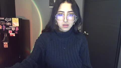 Snapshot of nymph_frida chatting on March 7, 10:02 am Frida online show from March 7, 10:02 am