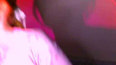 nyra_thira online show from October 13, 6:10 pm