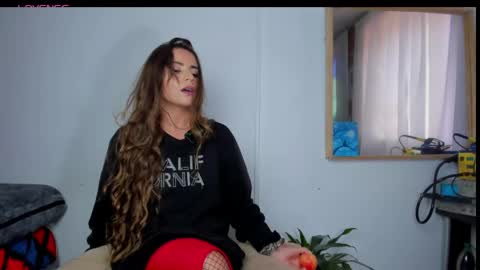 Laura nyu online show from May 13, 7:19 pm
