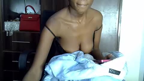 nyverra online show from May 23, 8:56 am