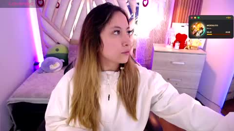 Alex   .    online show from May 17, 2:55 am