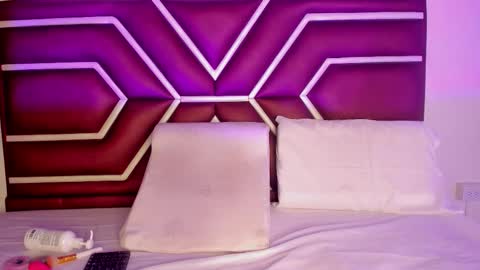 Nyx  online show from March 23, 1:39 pm