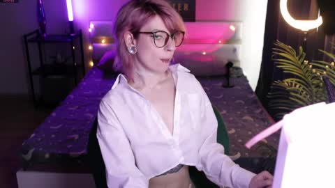 Moonlight online show from May 12, 8:22 am