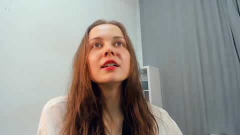 Elis online show from May 20, 3:20 pm