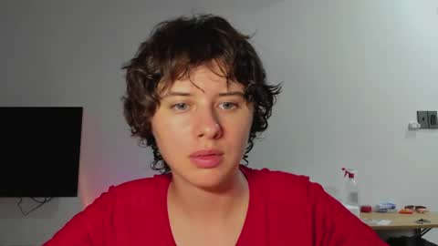 Evie online show from May 20, 2:36 pm