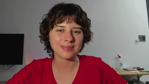 Evie online show from May 14, 3:29 pm