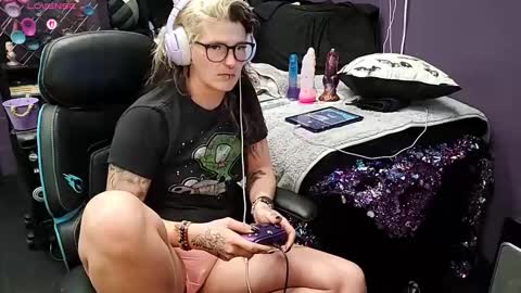 Oddy With A Body online show from February 17, 8:02 am