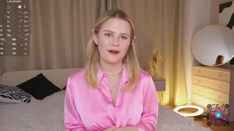 Michelle online show from September 28, 10:04 pm