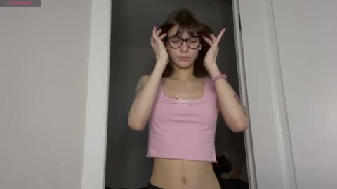 Thea online show from April 6, 4:34 am