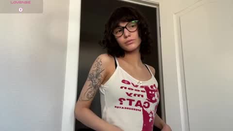Thea online show from May 13, 4:40 am