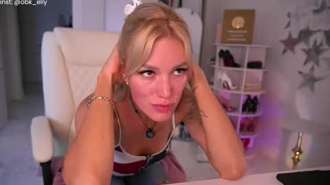 Kelly online show from May 26, 12:21 am