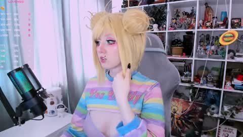 Clementine  Clem  online show from April 10, 9:48 am