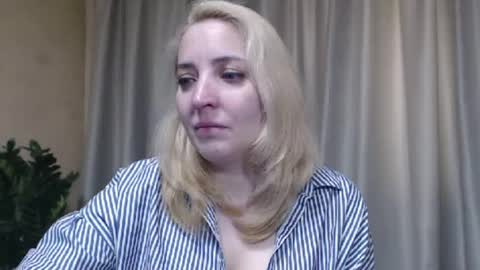 Mari online show from May 16, 2:49 pm