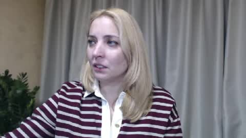 Mari online show from May 13, 4:57 pm