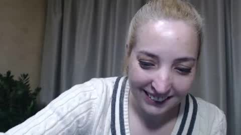 Mari online show from May 10, 2:41 pm