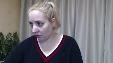 Mari online show from April 2, 2:03 pm