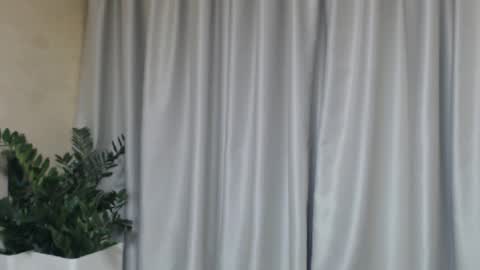 Mari online show from October 2, 5:07 pm