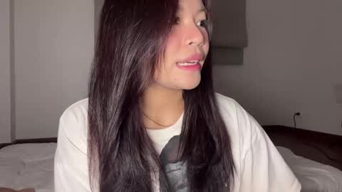 olala baby girl online show from May 1, 6:33 pm