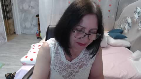 OlgaHottie online show from May 16, 11:48 pm