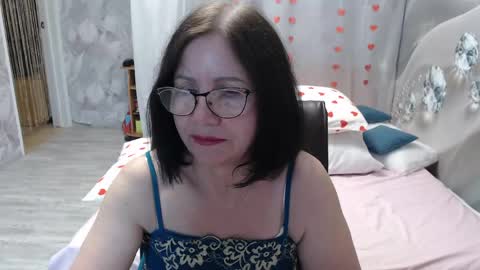 OlgaHottie online show from May 16, 12:13 am