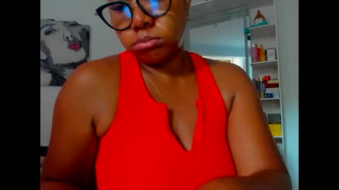 olivahot30 online show from January 2, 3:19 pm