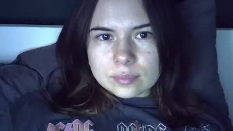 Oil online show from April 8, 11:23 am