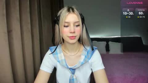 Olivia online show from November 18, 6:03 am