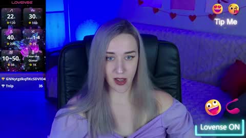 olivia_daze online show from September 26, 11:13 pm