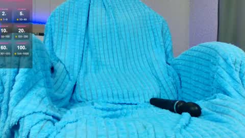 Olivia Hi guys Follow me  online show from May 22, 1:58 am