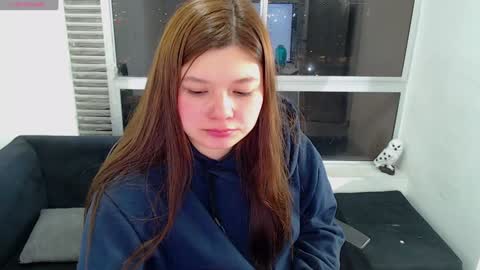 Snapshot of olivia_martine chatting on January 19, 6:09 am olivia_martine online show from January 19, 6:09 am