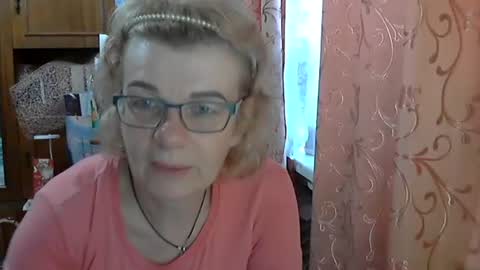 Olivia Mia online show from May 23, 3:21 pm