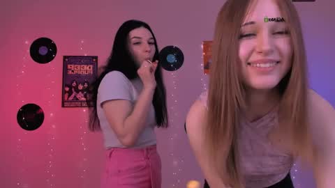 Sweet Olivia online show from May 22, 8:45 am