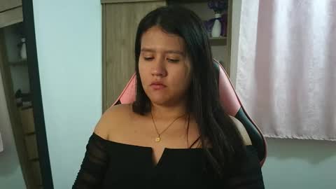 Olivia online show from March 15, 8:22 pm