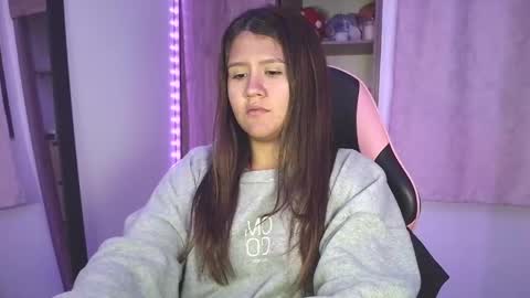 Olivia online show from October 12, 12:46 am