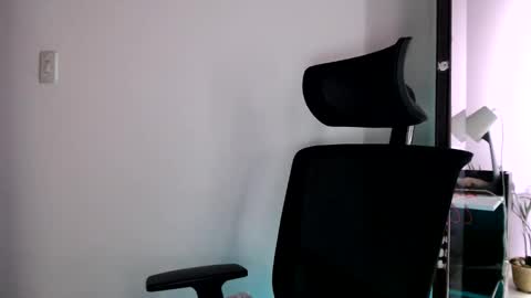 oliviaaa__ online show from October 24, 5:42 pm