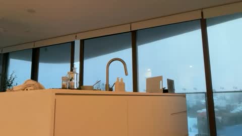 Olivia Brookes online show from November 10, 7:58 am