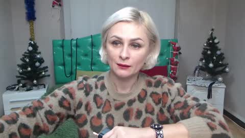 OliviaHorst online show from December 18, 5:10 pm
