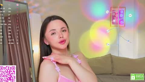 Olivia online show from May 7, 8:18 am