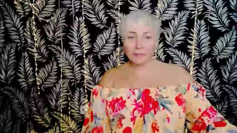 Kelly online show from October 27, 12:44 pm