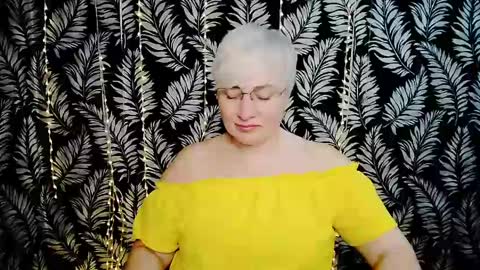Kelly online show from May 16, 10:36 am