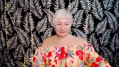 Kelly online show from January 11, 2:00 pm