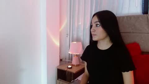 OliviaPetit  online show from October 7, 2:21 pm