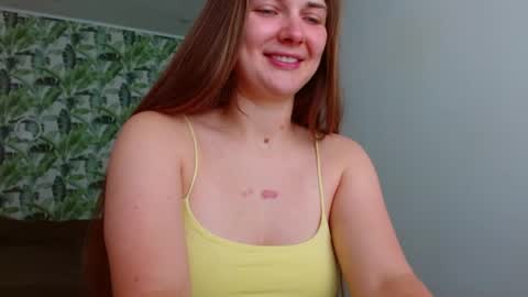 Olivia online show from May 24, 4:55 am
