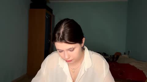 Emilia online show from February 12, 9:16 pm