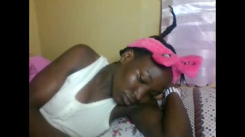 olwami3 online show from September 20, 2:54 am
